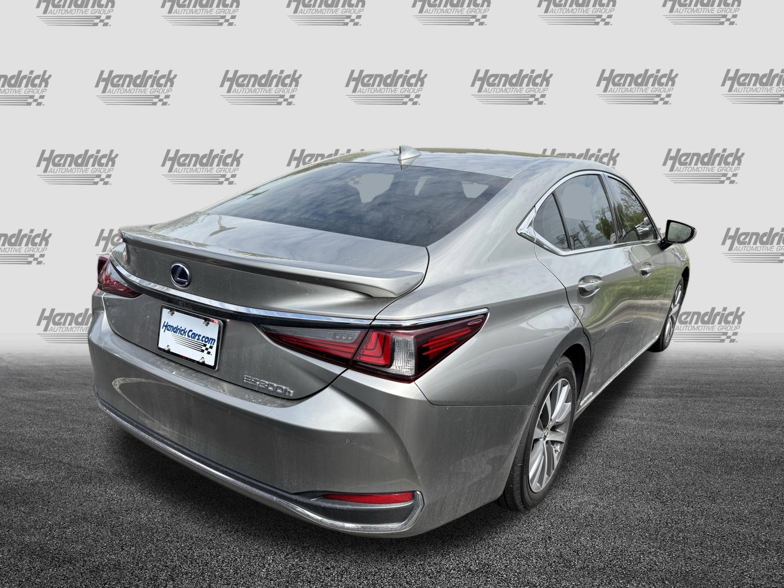 Used 2021 Lexus ES 300h w/ Premium Package image 10
