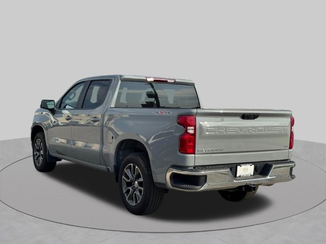 Used 2024 Chevrolet Silverado 1500 LT AWD/4WD image 7