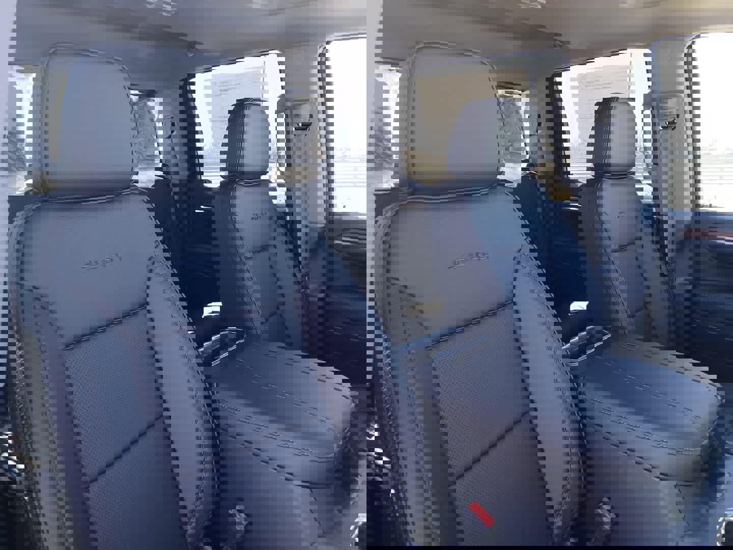 New 2026 GMC Sierra 1500 Denali w/ Denali Reserve Package image 50