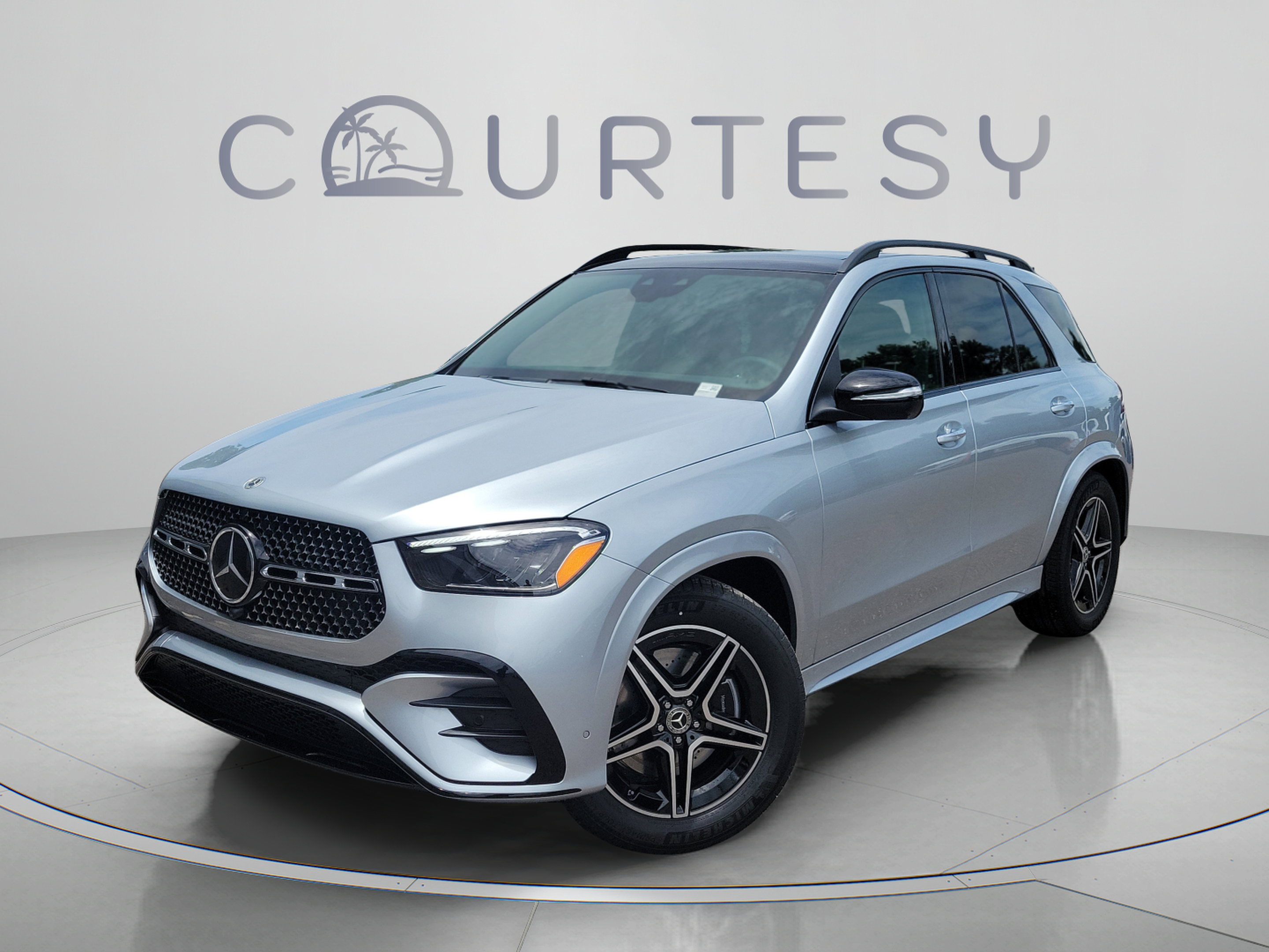 New 2026 Mercedes-Benz GLE 580 4MATIC image 1