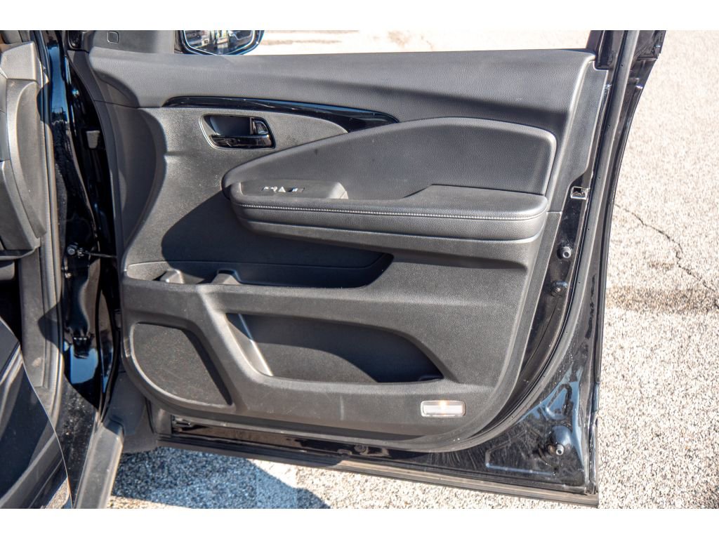 Used 2022 Honda Passport Elite image 16