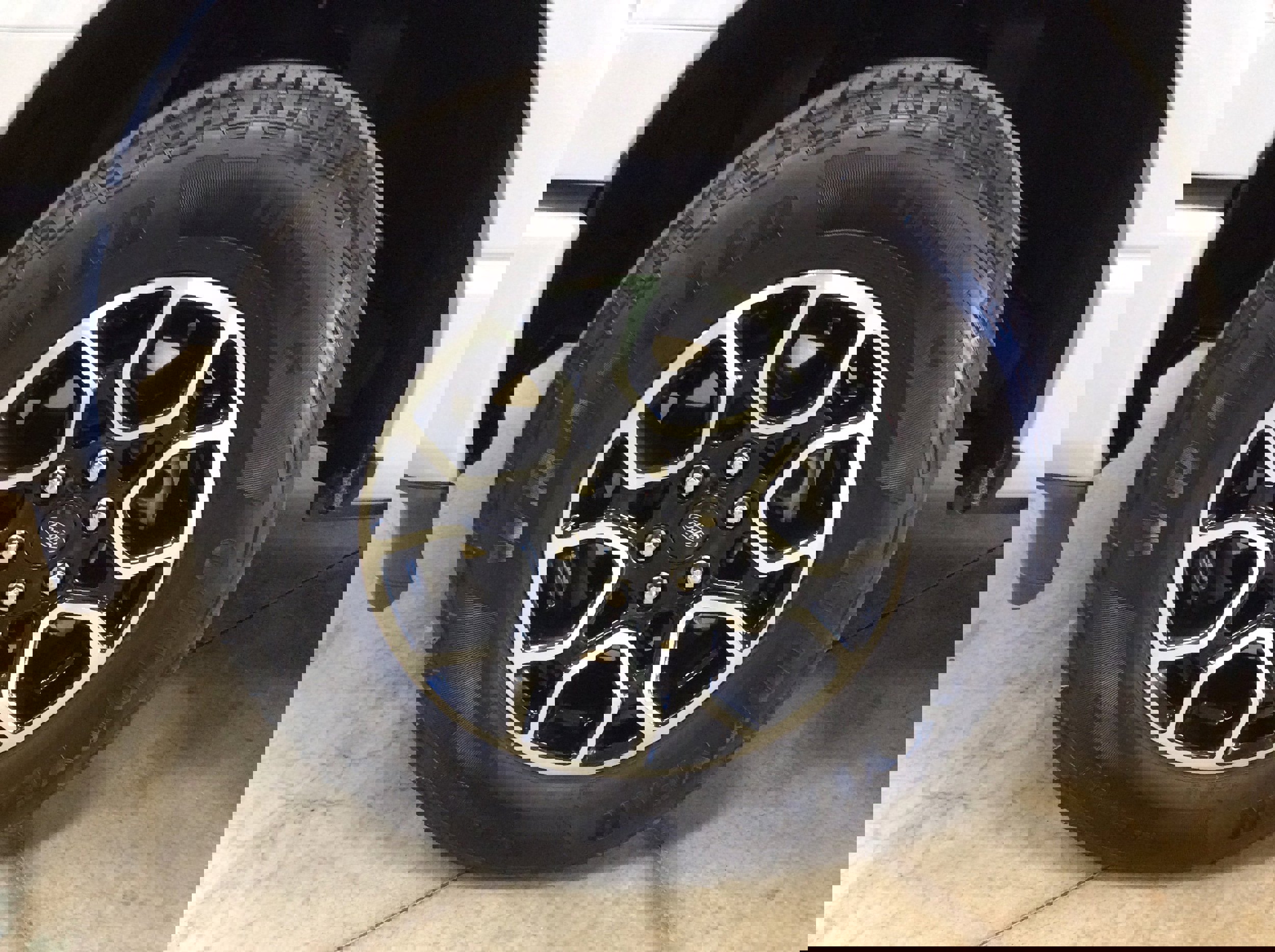 Used 2024 Ford F150 XLT w/ Equipment Group 303A High image 10