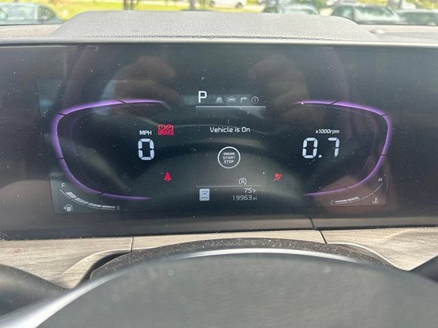 Certified 2025 Kia Telluride EX X-Line AWD/4WD image 15