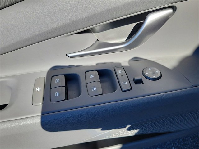 Used 2025 Hyundai Elantra Sport image 20