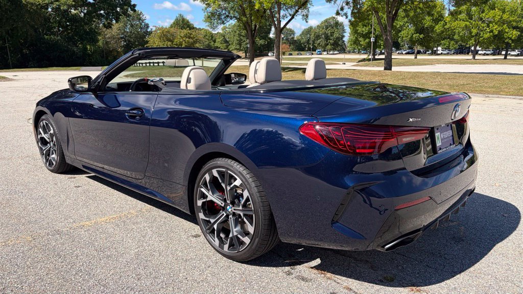 Certified 2027 BMW 440i xDrive Convertible w/ Premium Package AWD/4WD image 3