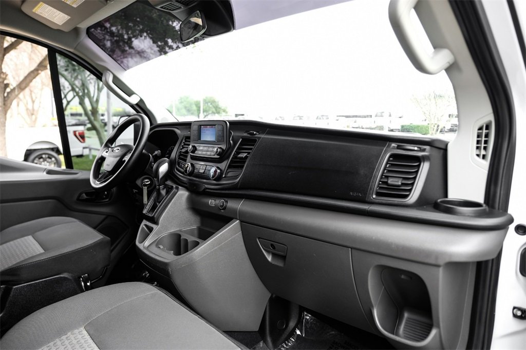 Used 2021 Ford Transit 350 XLT image 9