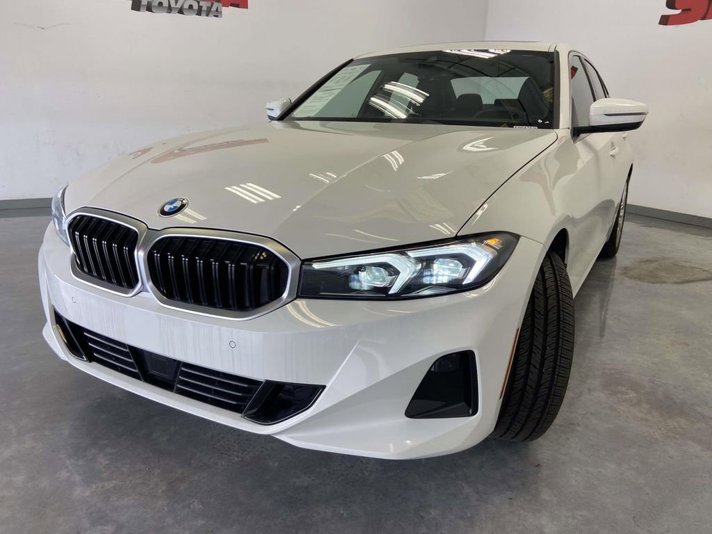 Used 2025 BMW 330i xDrive Sedan w/ Convenience Package image 6