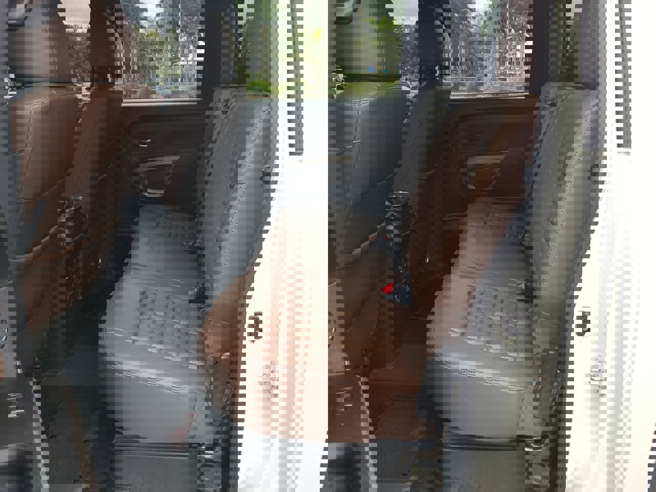 Used 2024 Nissan Titan Platinum Reserve w/ Moonroof Package image 14