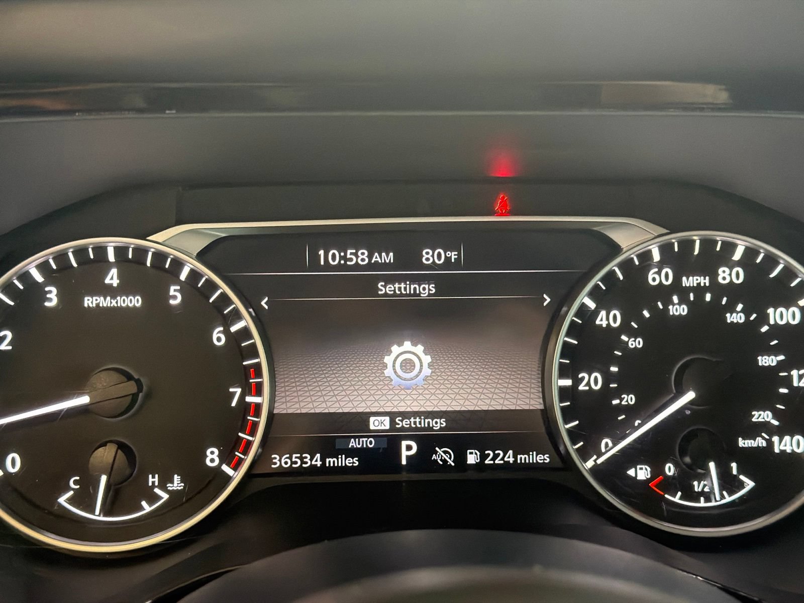 Used 2025 Nissan Pathfinder SV AWD/4WD image 24