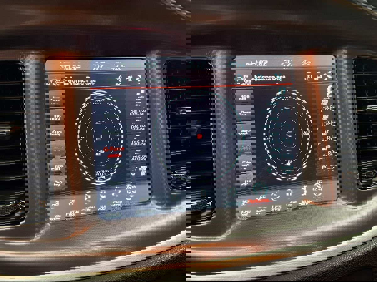 Used 2021 Dodge Charger R/T w/ Blacktop Package image 33