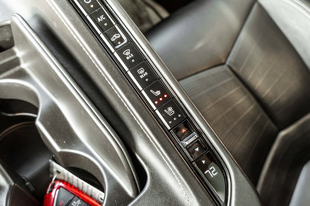 Used 2021 Chevrolet Corvette Stingray Premium Cpe w/ Z51 Performance Package image 10