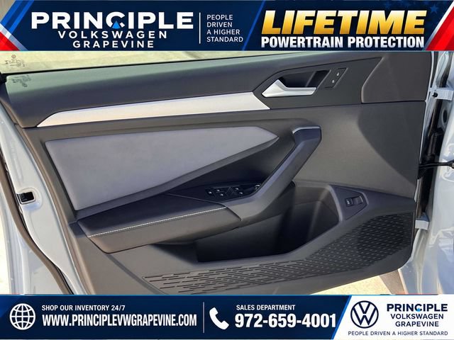 New 2027 Volkswagen Jetta SE FWD image 10