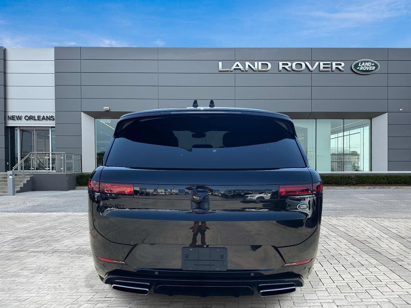 Used 2023 Land Rover Range Rover Sport SE Dynamic AWD/4WD image 7