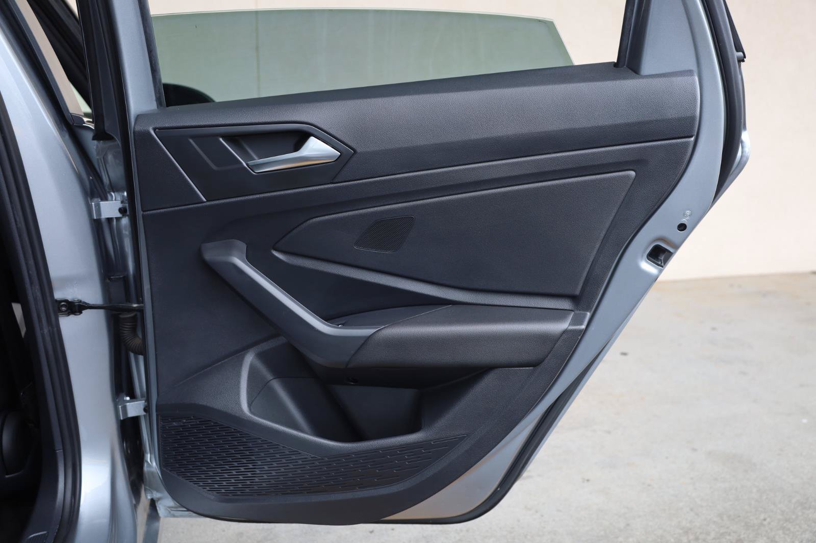 Used 2020 Volkswagen Jetta R-Line FWD image 24
