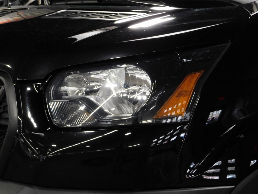 Used 2023 Ford Transit 250 148 High Roof Extended AWD image 15