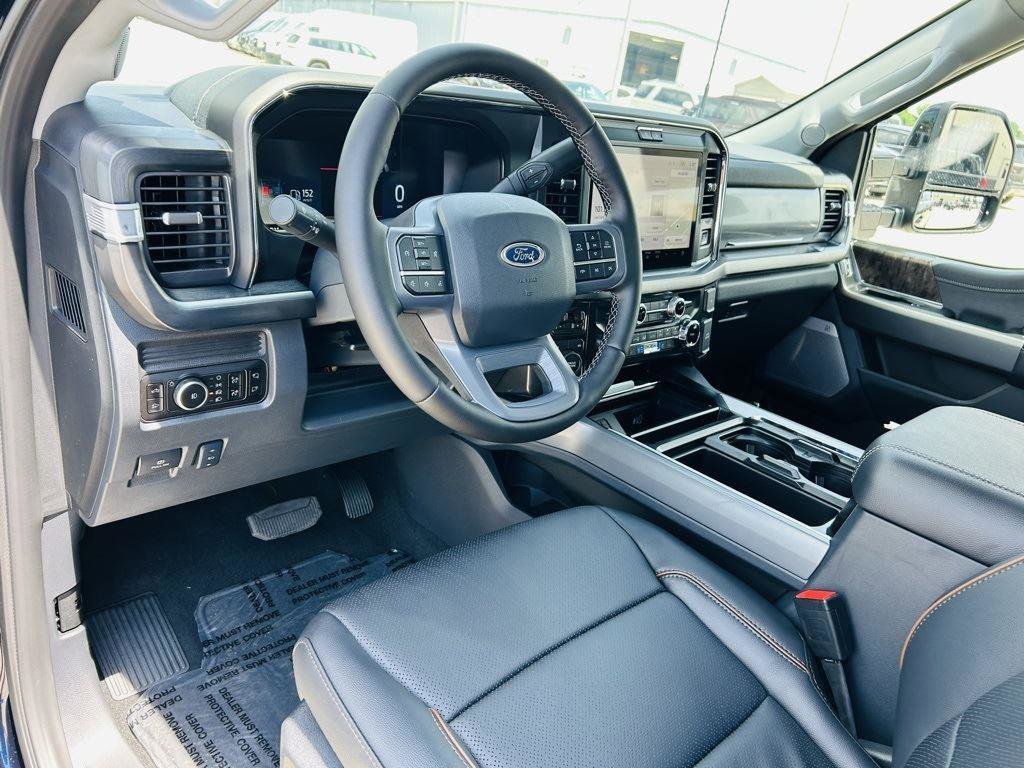 New 2025 Ford F250 Lariat w/ Black Appearance Package image 18