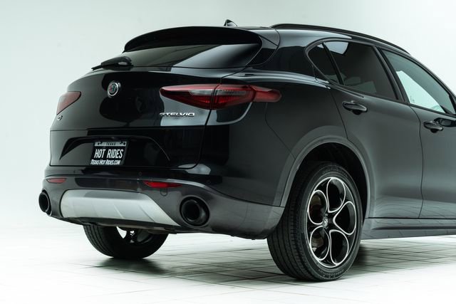 Used 2022 Alfa Romeo Stelvio Ti image 14