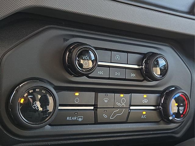 Used 2023 Ford Bronco Big Bend AWD/4WD image 22