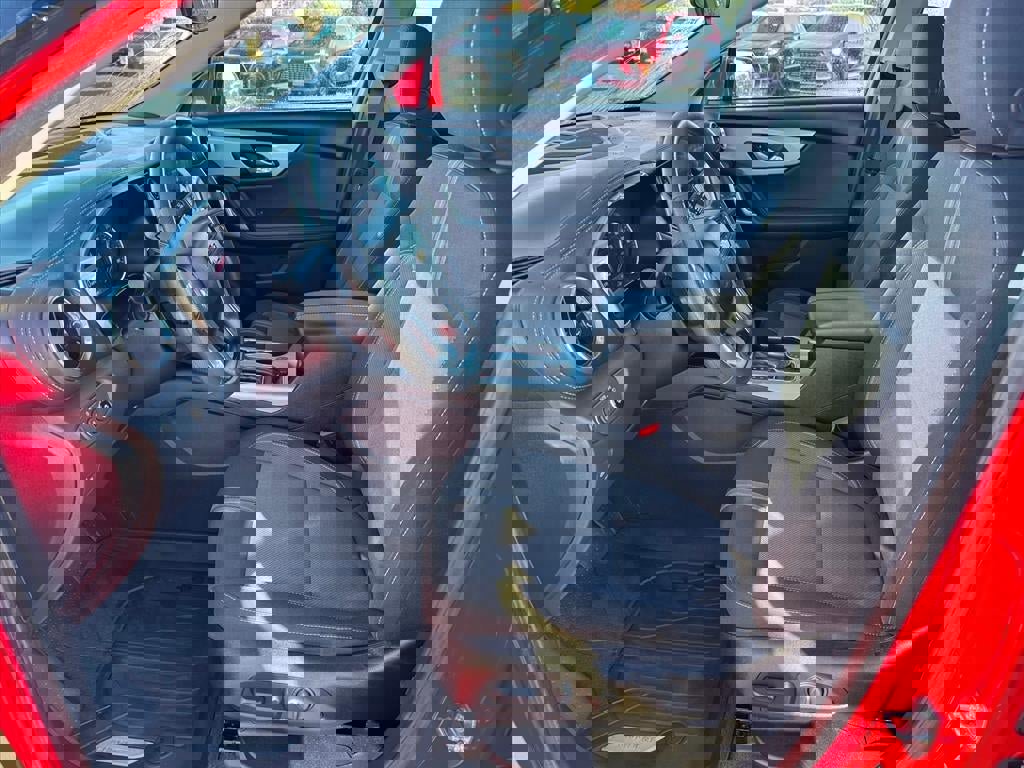 Certified 2023 Chevrolet Blazer LT w/ Driver Confidence Package image 5