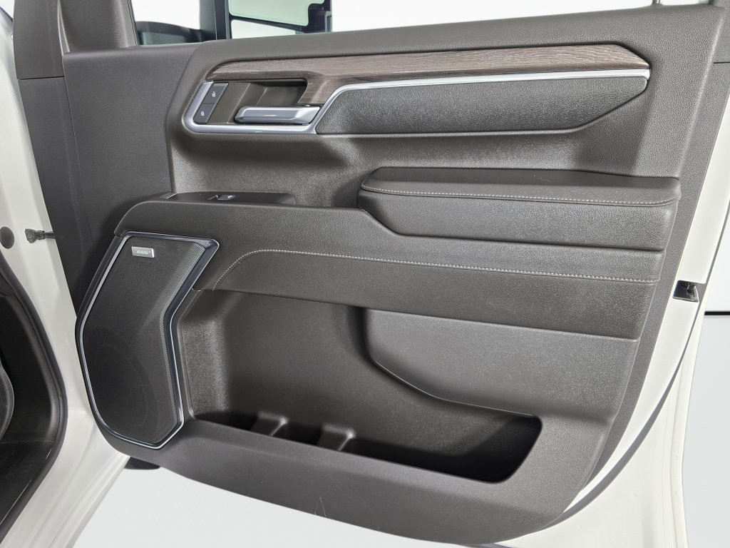 Used 2024 Chevrolet Silverado 3500 LTZ w/ LTZ Plus Package AWD/4WD image 40