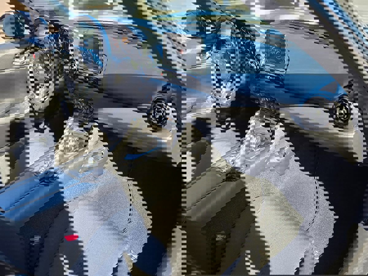 Used 2022 MAZDA MX-5 Miata Sport image 15