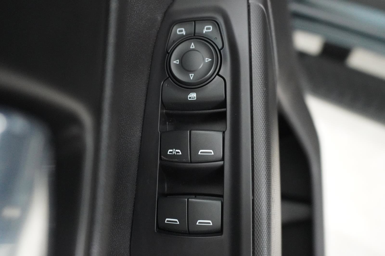 Used 2021 Chevrolet Silverado 1500 Custom RWD image 11