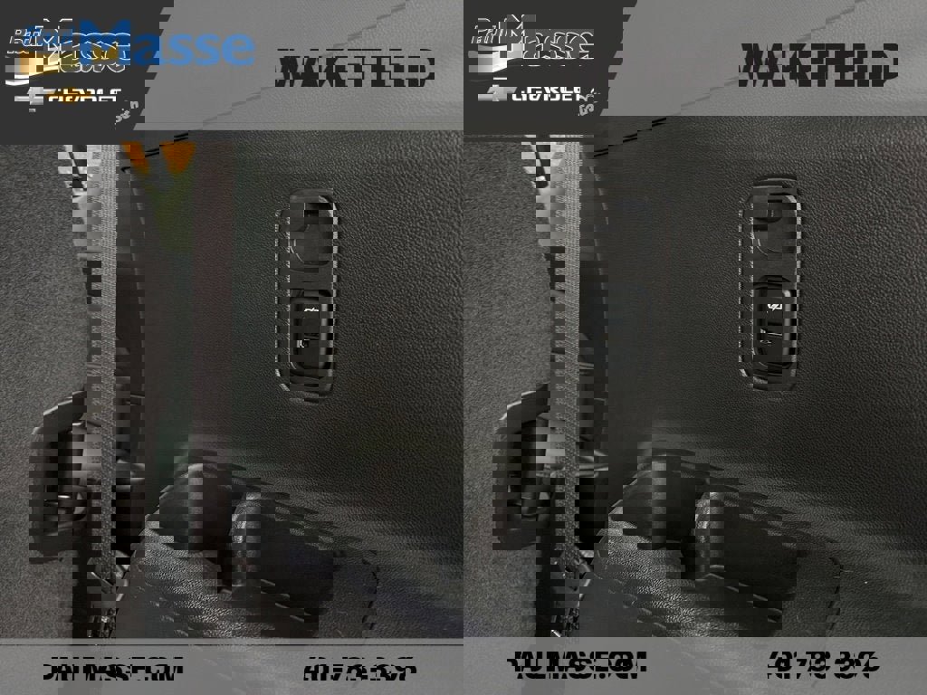 Certified 2023 Chevrolet Traverse LT w/ Rear Camera Mirror Package image 21