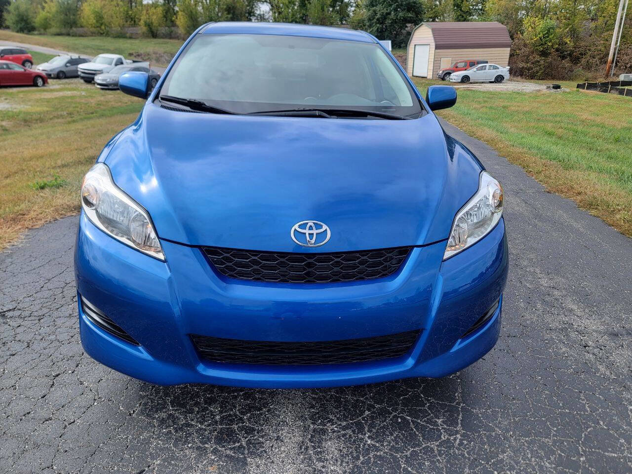 Used 2010 Toyota Matrix image 3