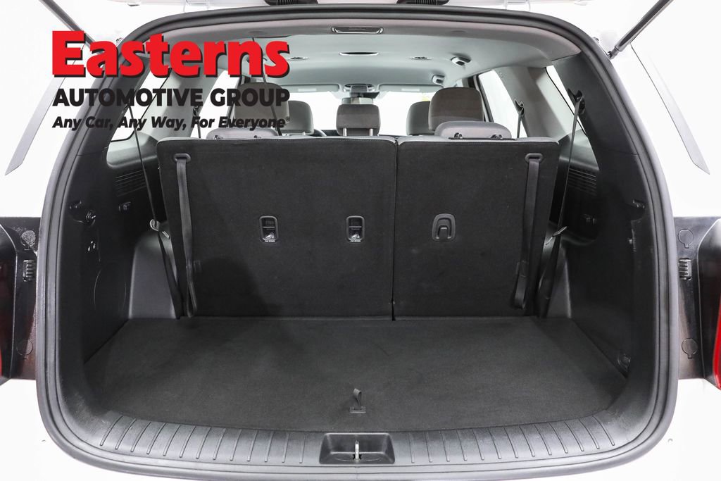 Used 2021 Hyundai Palisade SE image 9