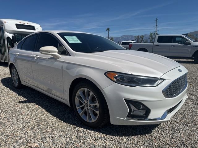 Used 2019 Ford Fusion Energi Titanium image 4