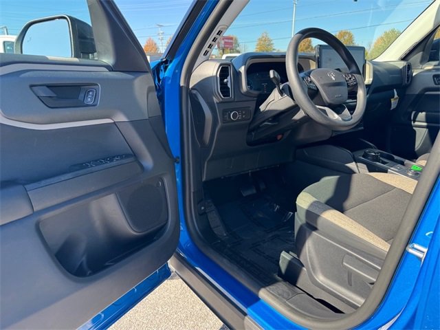 Used 2025 Ford Bronco Sport Big Bend image 13