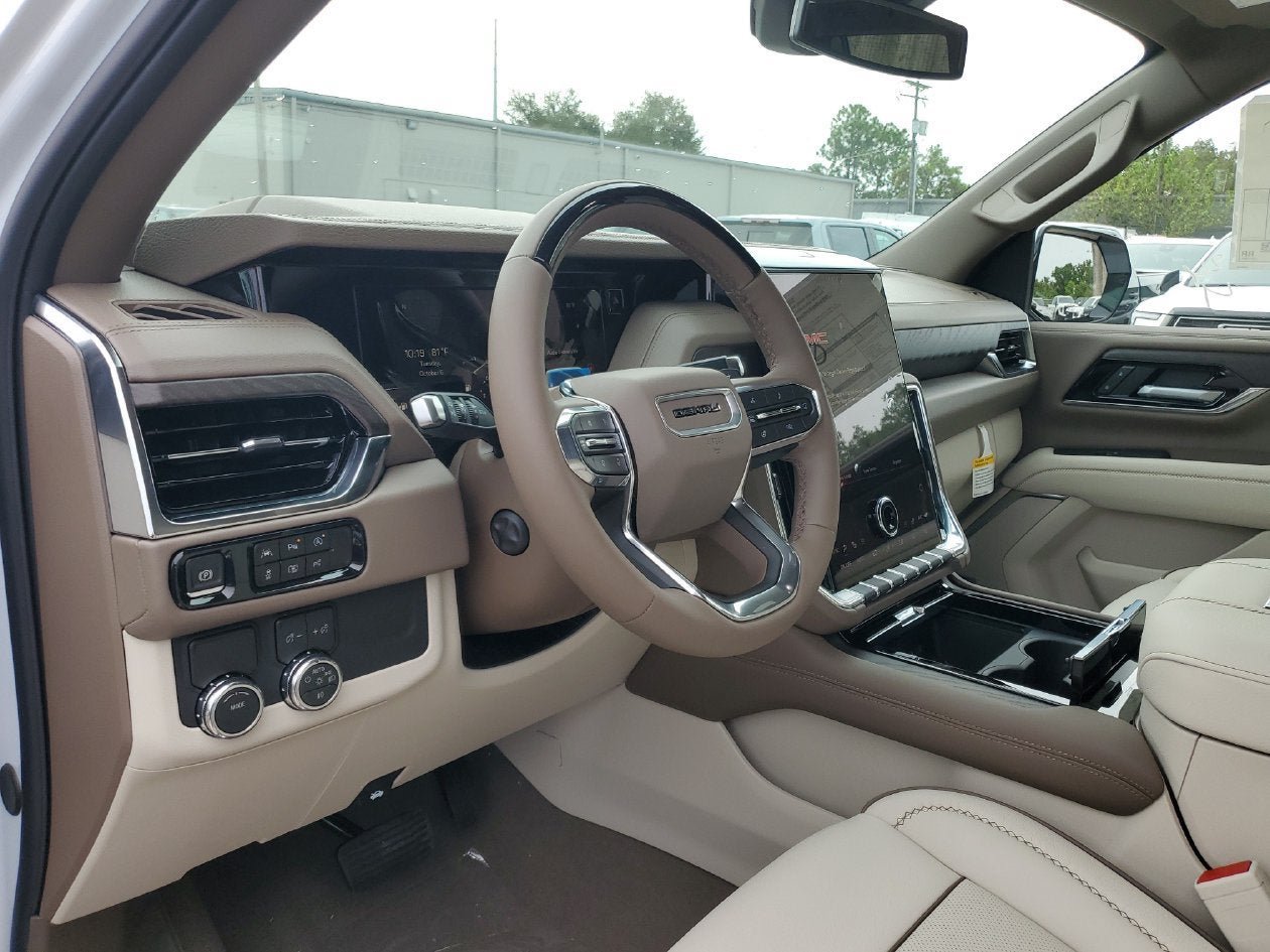 New 2027 GMC Yukon Denali w/ Sun & Power Step Package RWD image 20