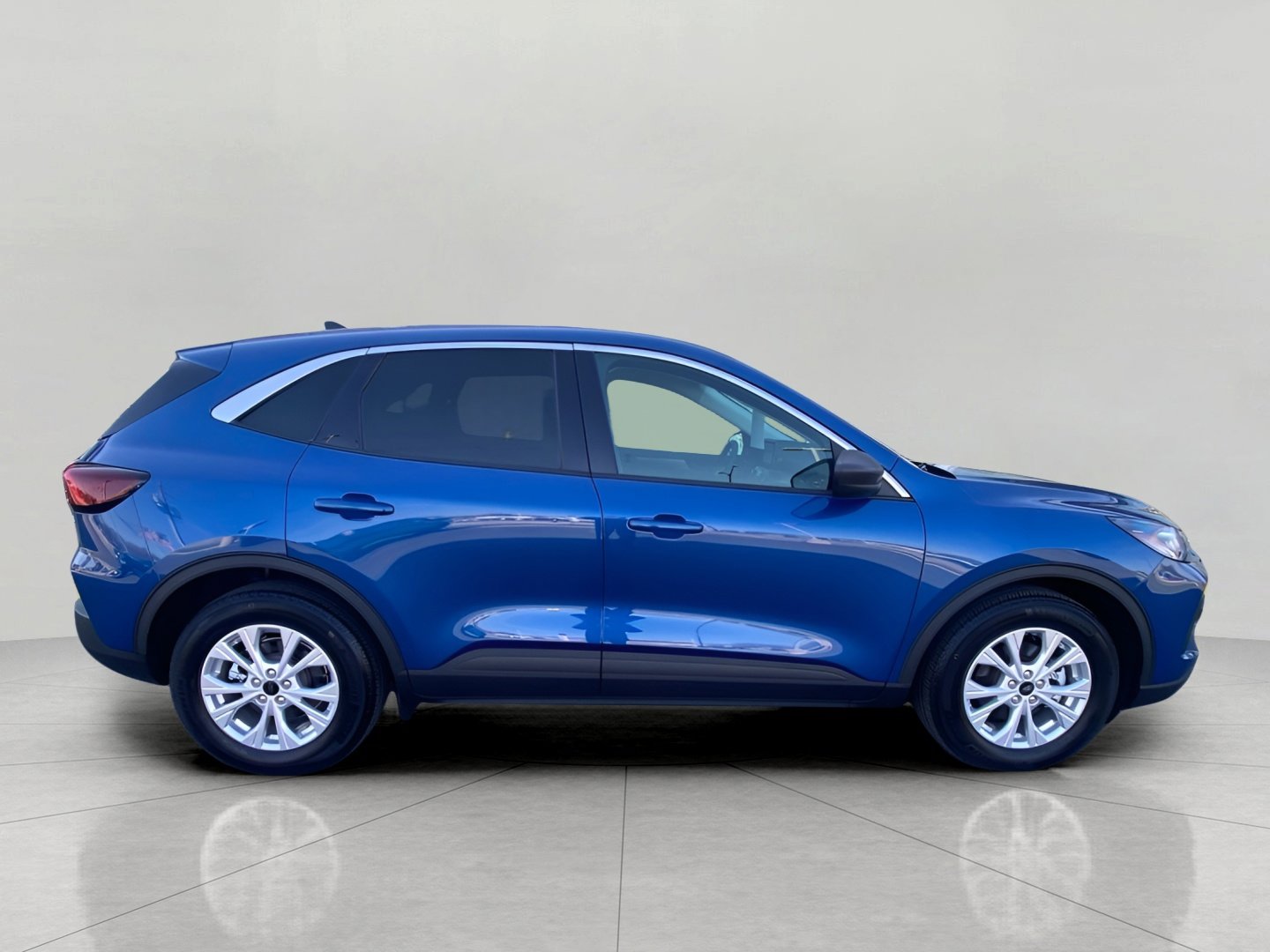 Certified 2023 Ford Escape Active w/ Cold Weather Package FWD image 10