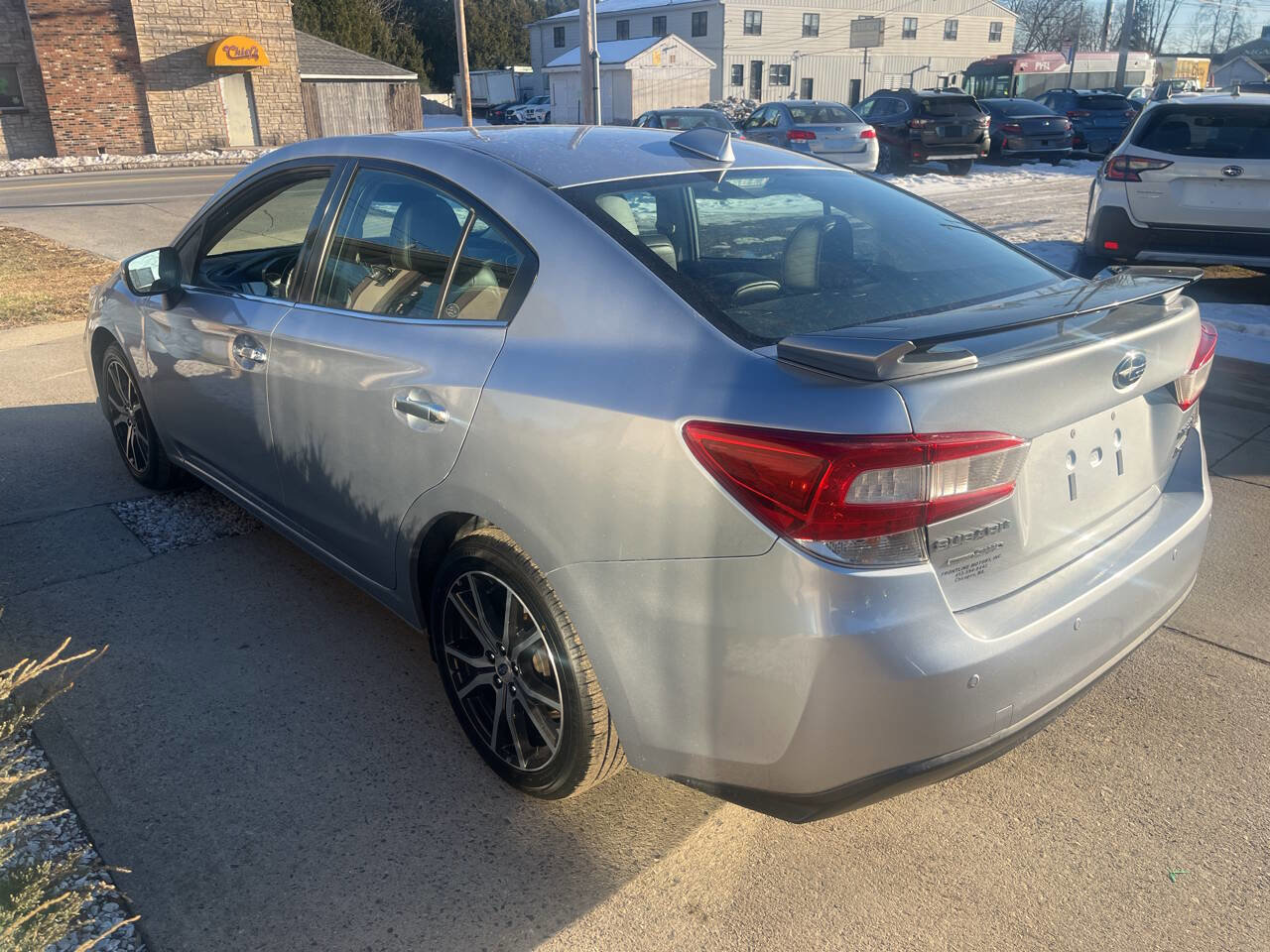 Used 2017 Subaru Impreza 2.0i Limited image 3