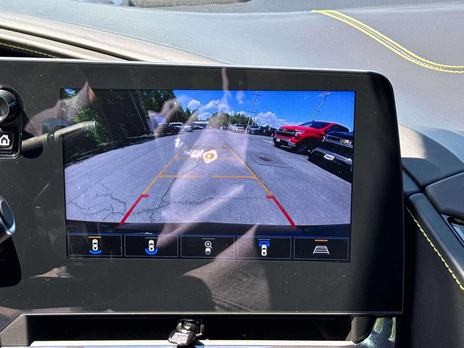 Used 2023 Chevrolet Corvette Stingray Premium Cpe w/ Stealth Interior Trim Package RWD image 9