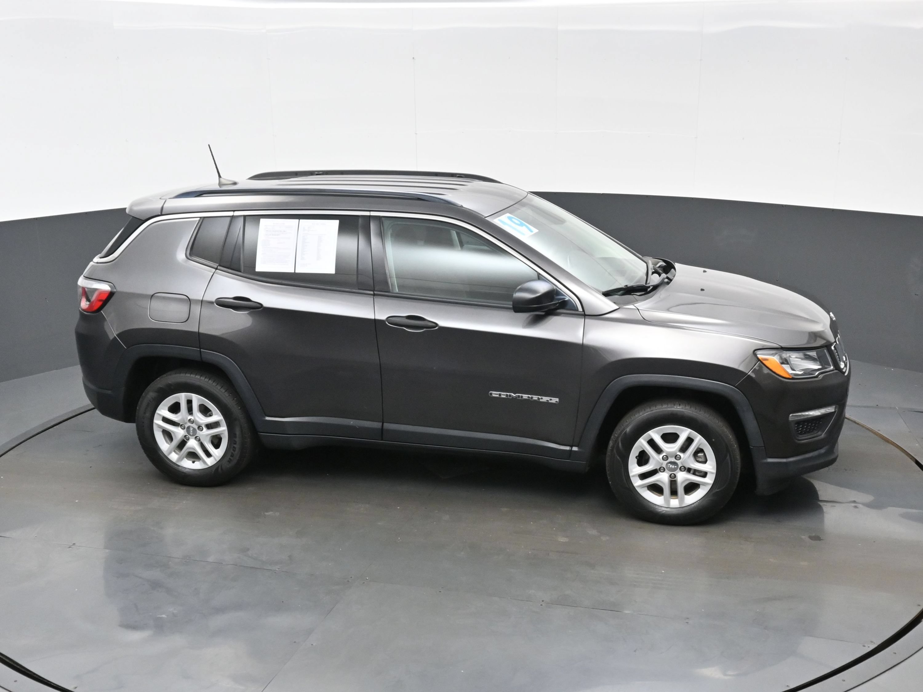 Used 2019 Jeep Compass Sport FWD image 36