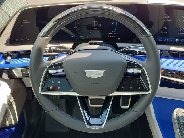 New 2027 Cadillac Optiq Luxury w/ LPO, Floor Liner Package AWD/4WD image 10