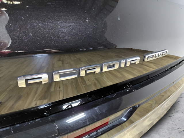 Used 2025 GMC Acadia Denali w/ LPO, Floor Liner Package AWD/4WD image 19