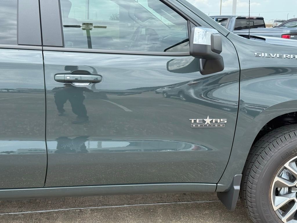 New 2026 Chevrolet Silverado 1500 LT image 11