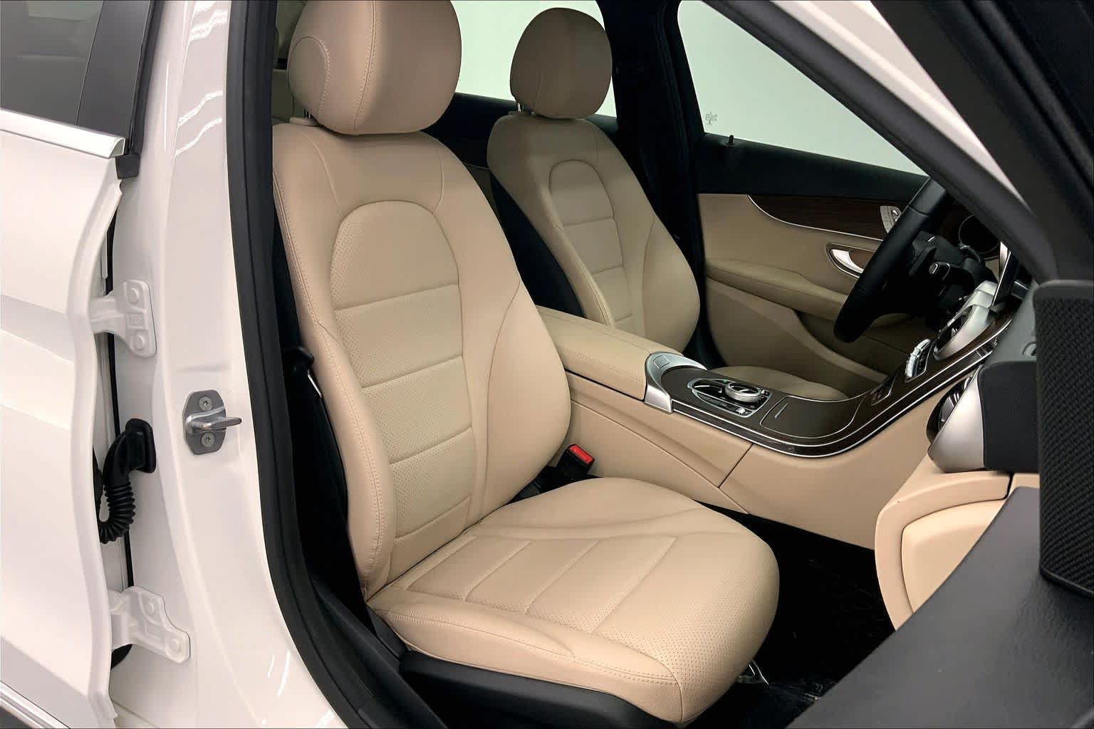 Certified 2020 Mercedes-Benz C 300 Sedan image 11