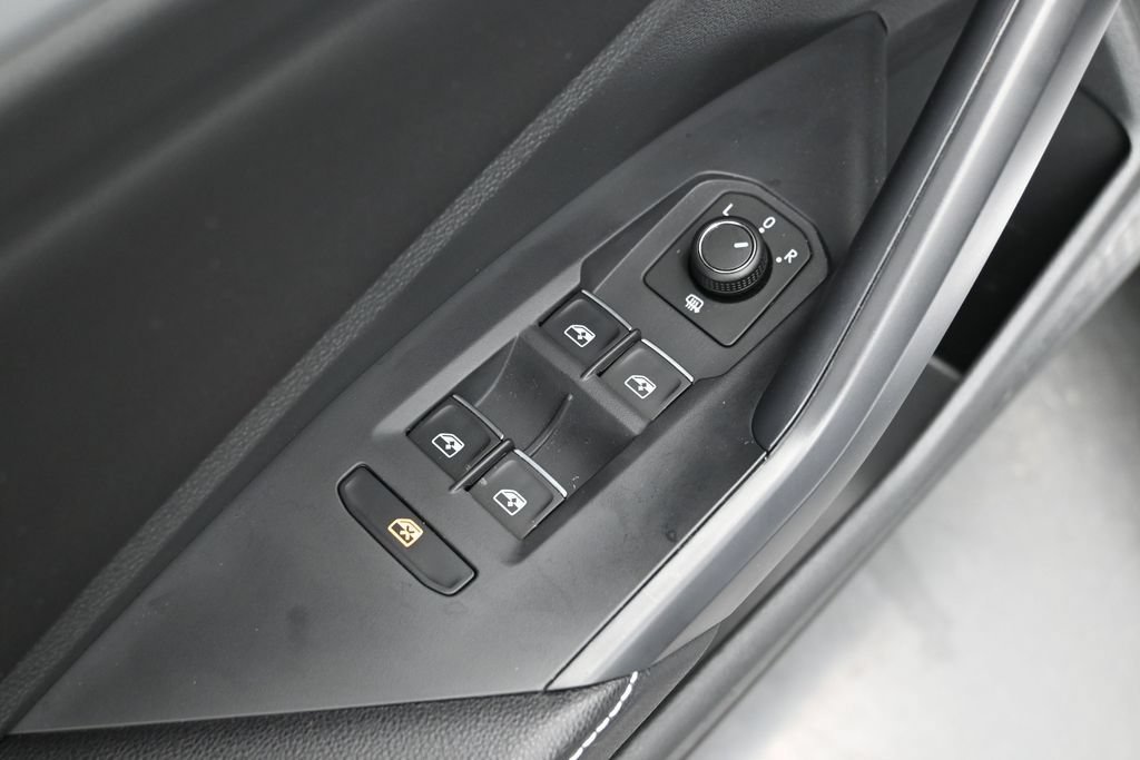 Used 2026 Volkswagen Jetta S FWD image 11