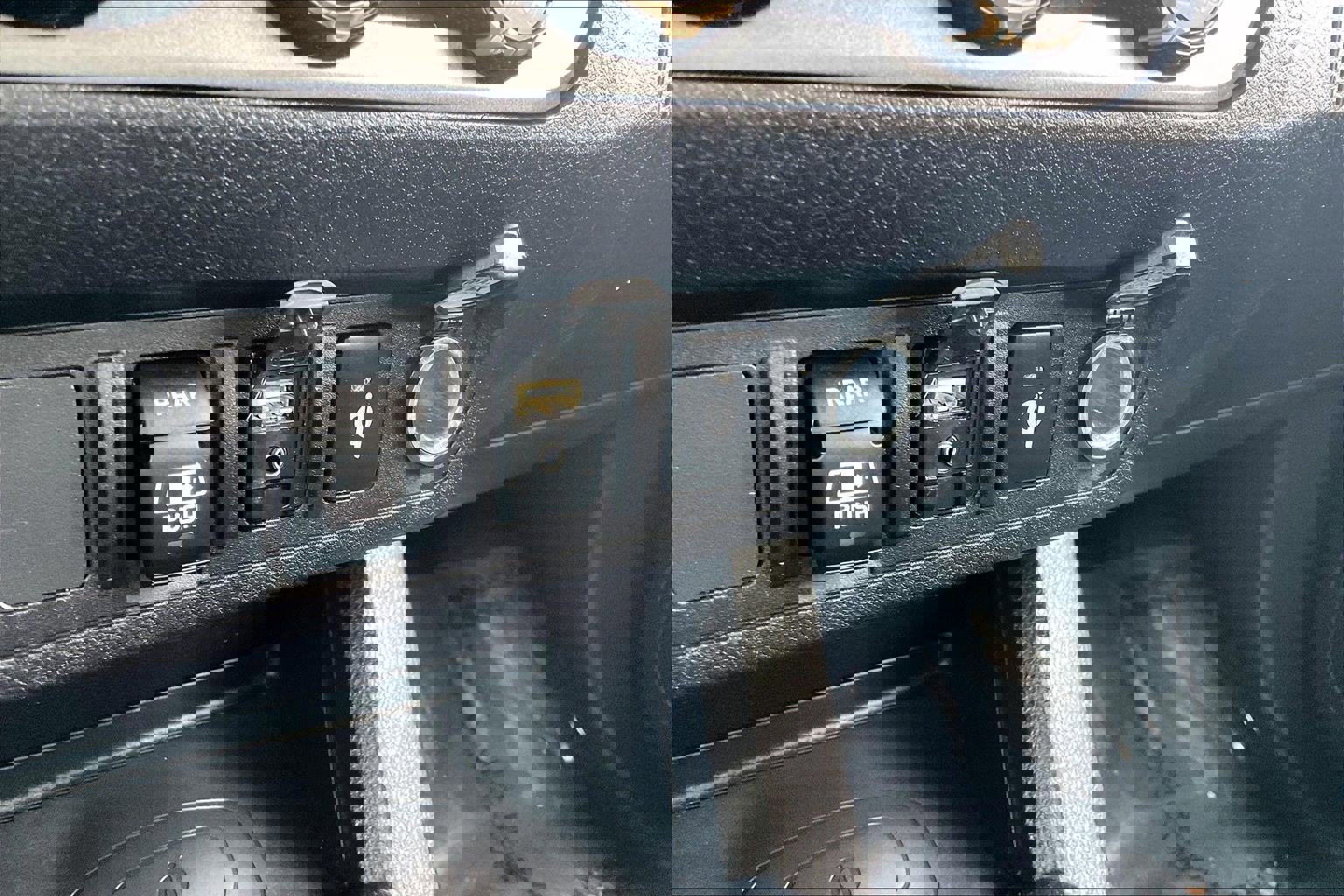 Used 2019 Toyota Tacoma TRD Sport image 38