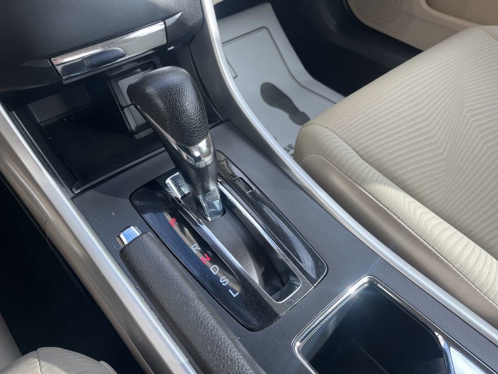 Used 2015 Honda Accord LX image 27