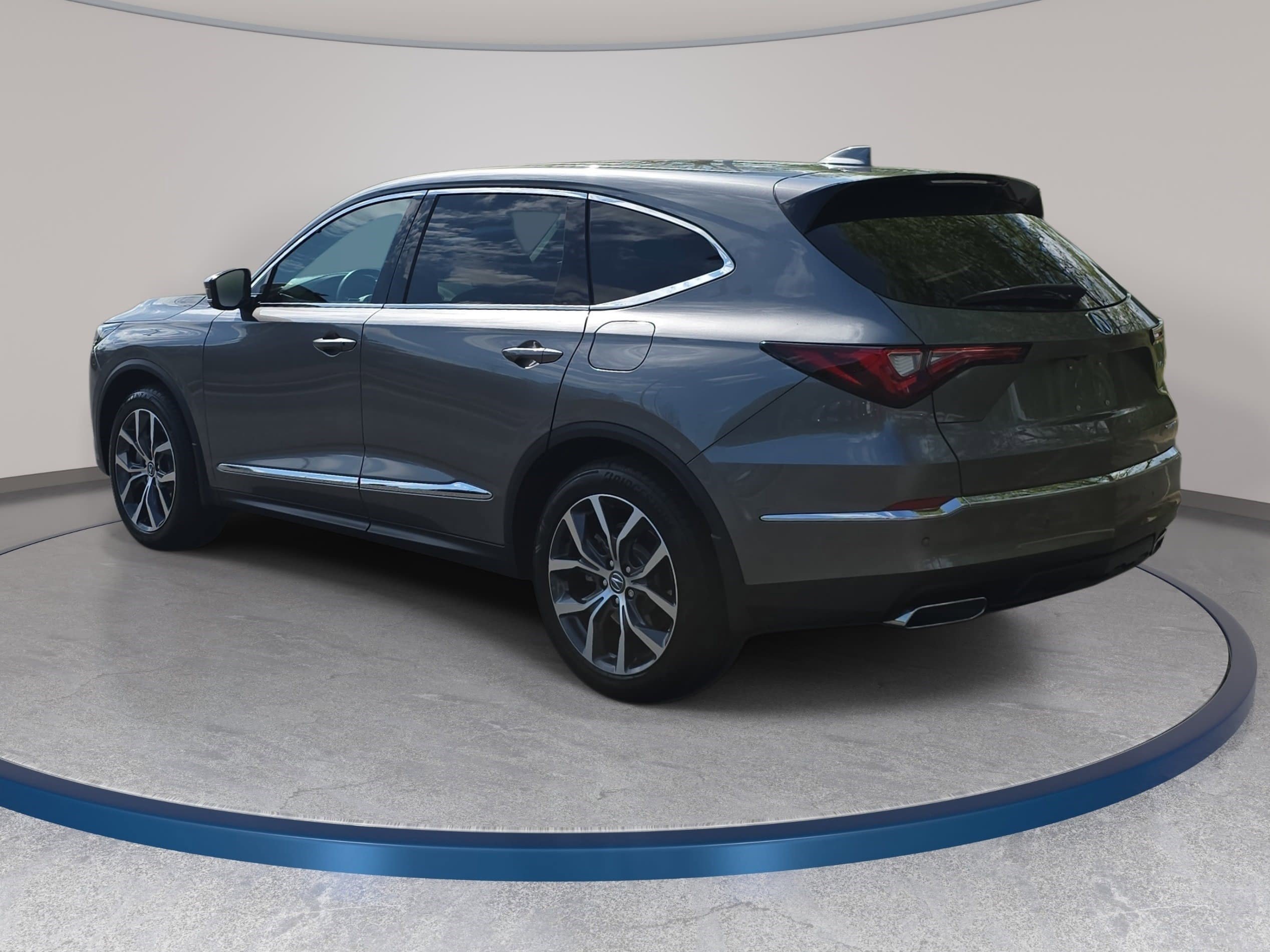 Used 2024 Acura MDX SH-AWD w/ Technology Package image 7