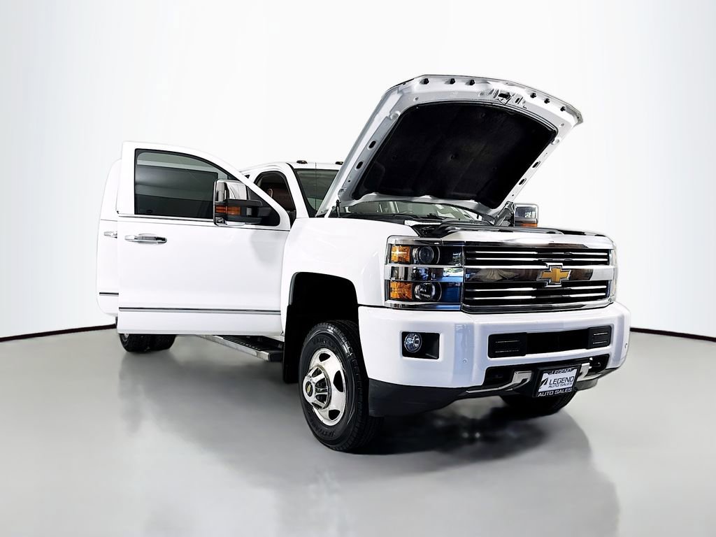 Used 2016 Chevrolet Silverado 3500 High Country w/ High Country Premium Package image 21