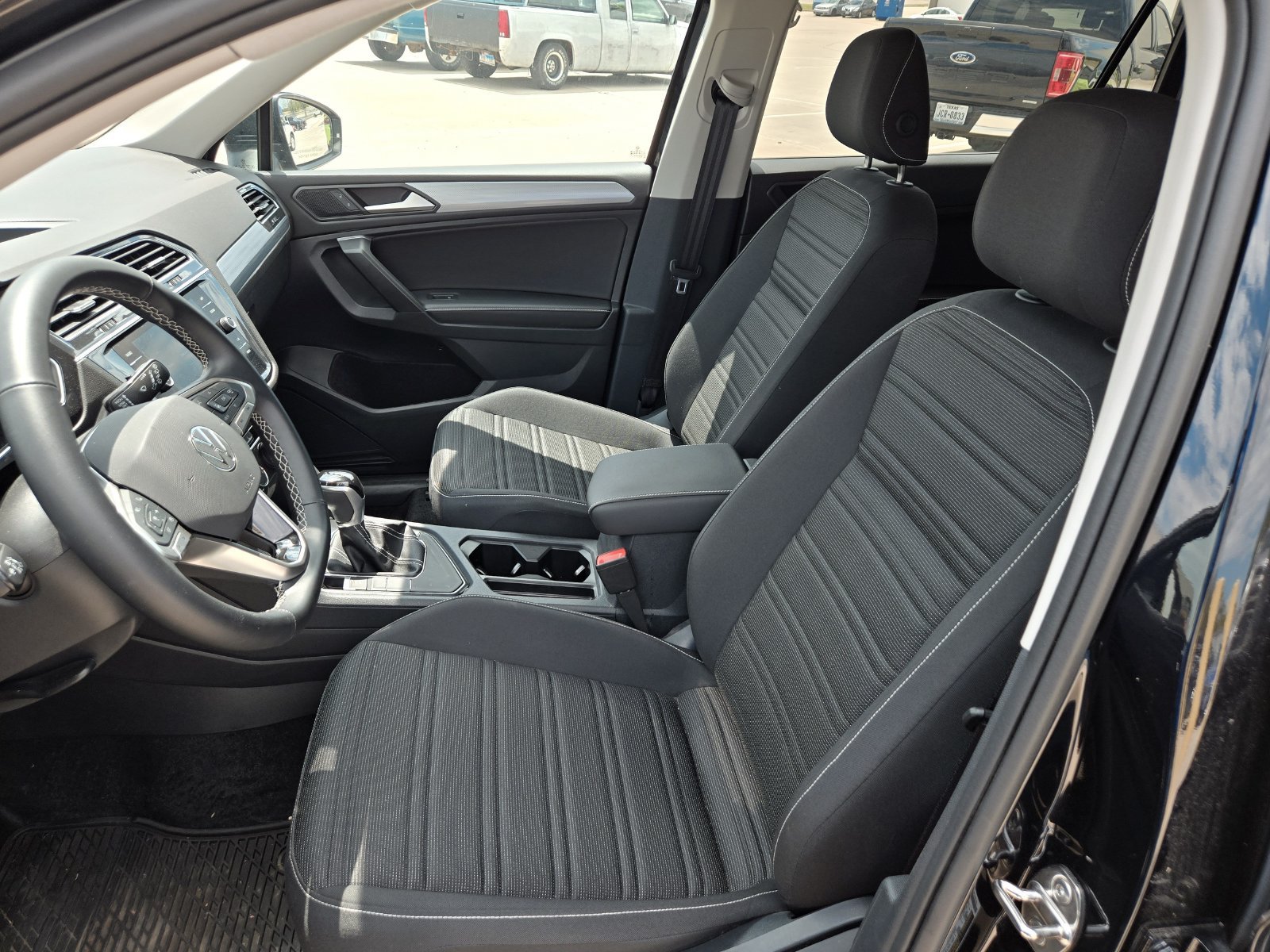 Used 2024 Volkswagen Tiguan S FWD image 17