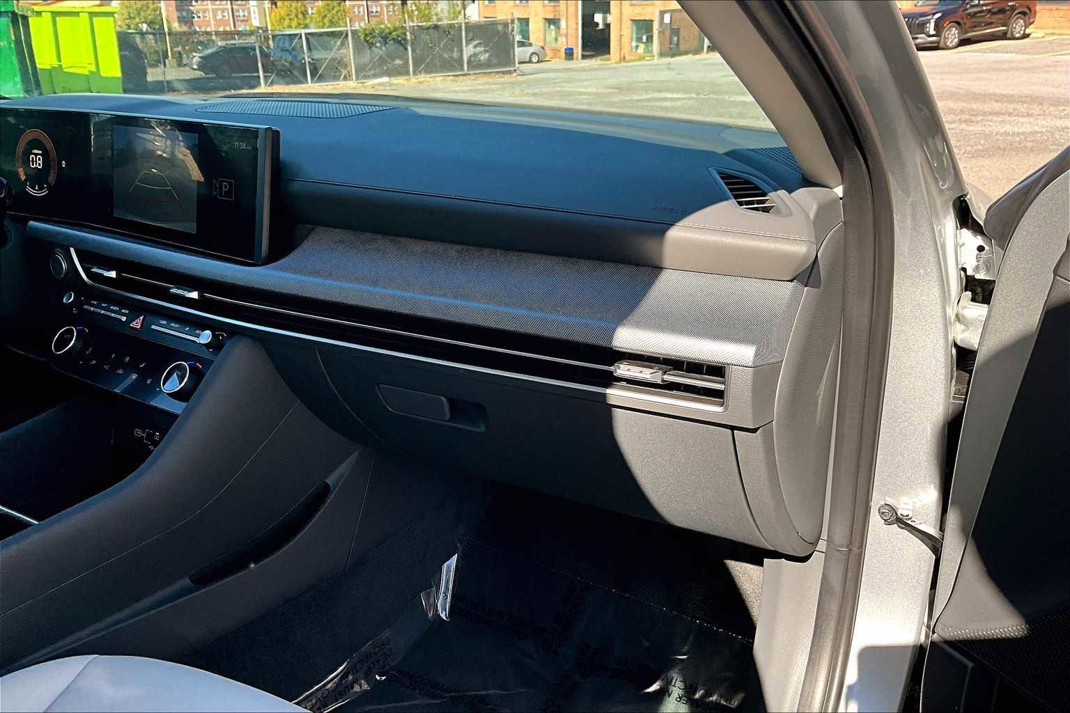 Used 2024 Hyundai Sonata SEL image 18