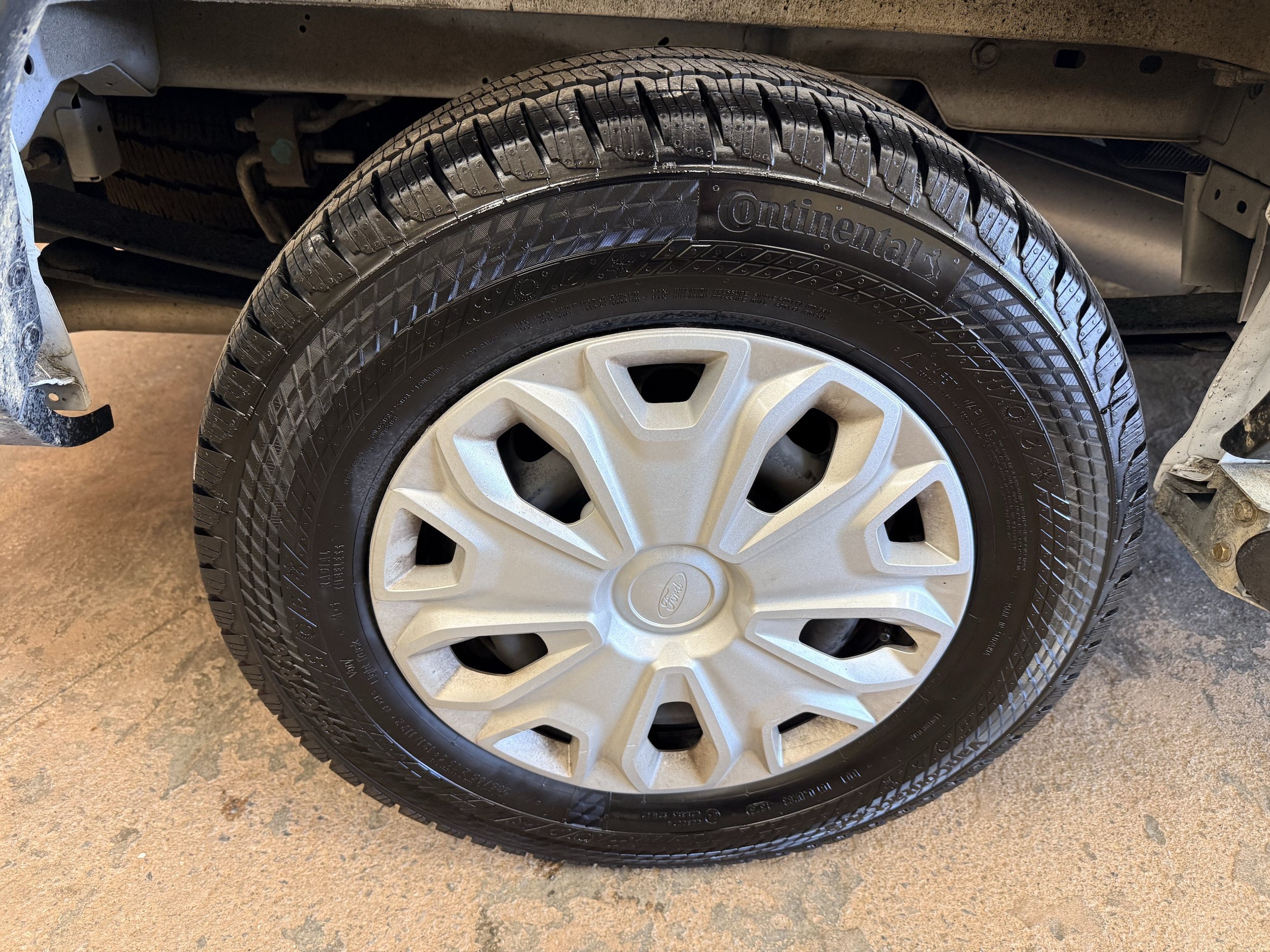 Used 2025 Ford Transit 250 Low Roof w/ Exterior Upgrade Package RWD image 12
