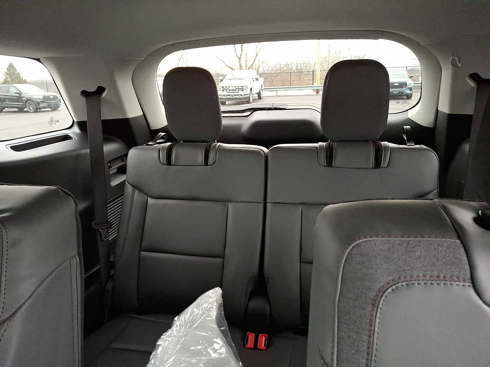 New 2026 Ford Explorer Active w/ Active Comfort Package AWD/4WD image 9