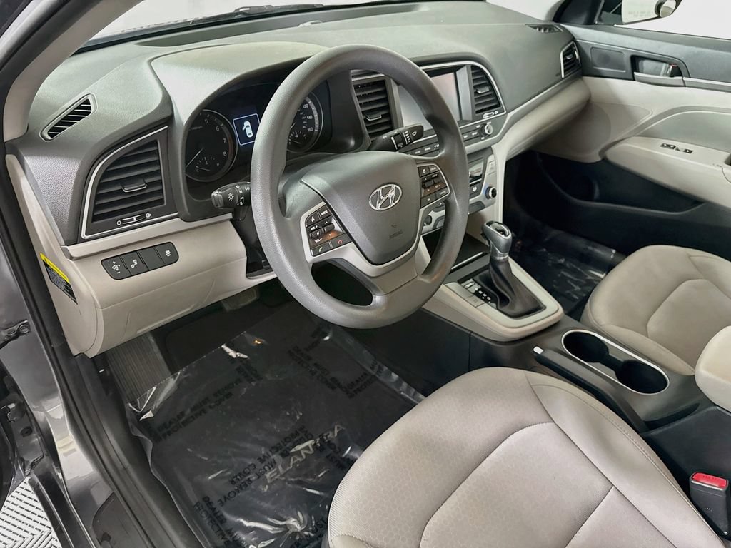 Used 2018 Hyundai Elantra SEL w/ Cargo Package FWD image 16